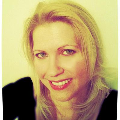 Profile Picture of Farrah Howard (@007chickie) on Twitter