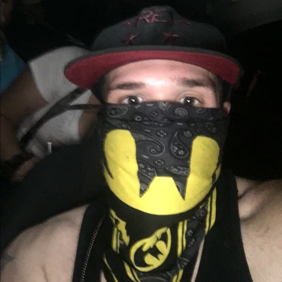 Profile Picture of Jeff Thorpe (@nevermore925) on Poshmark
