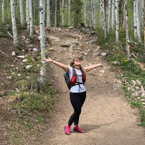 Profile Picture of Darly Rosansky (@darlyrosansky) on Poshmark