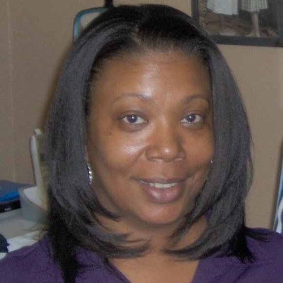 Profile Picture of Sandra Hicks (@sandraphicks) on Poshmark