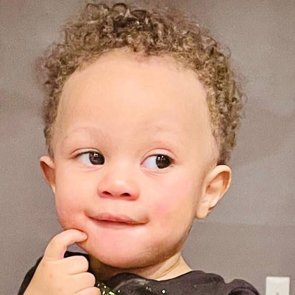 Profile Picture of Jordan Brookens (@jordanbrookens) on Poshmark