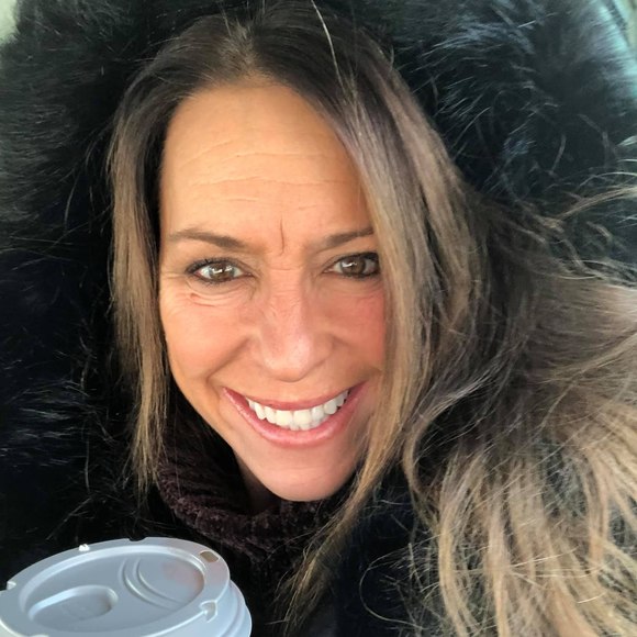 Profile Picture of Mari Paese (@paese) on Poshmark