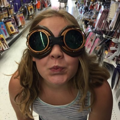 Profile Picture of Colleen Bailey (@colleenbailey83) on Twitter