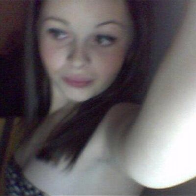 Profile Picture of Alice Browne (@xDramaDivax) on Twitter