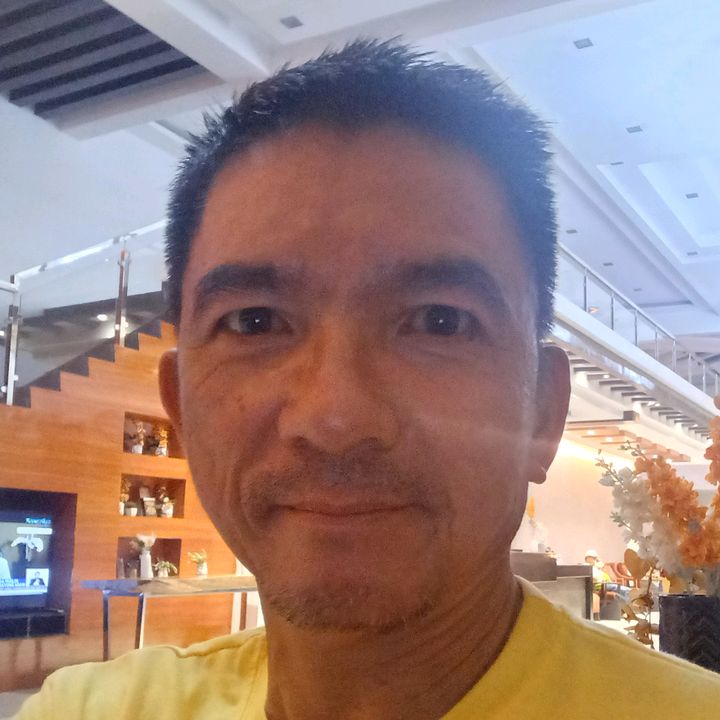 Profile Picture of peter (@peterlorete) on Tiktok
