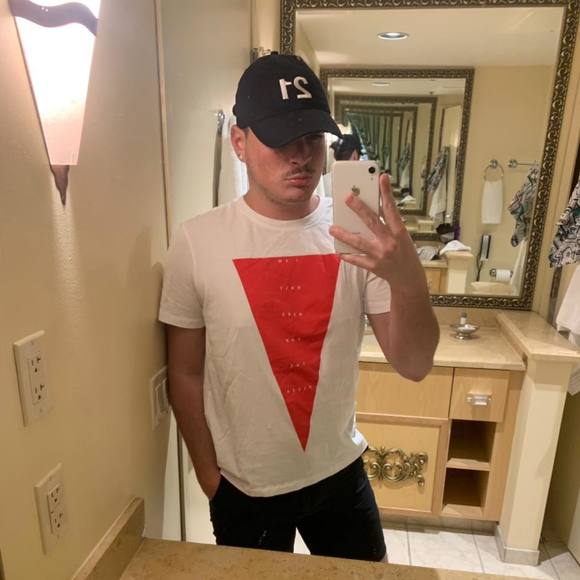 Profile Picture of Joseph Moody (@joeyyy20) on Poshmark