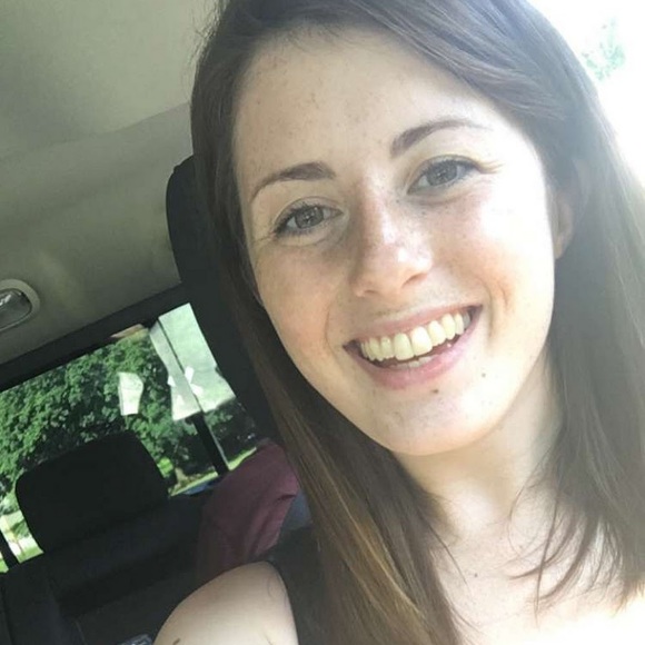 Profile Picture of Meghan Mccarthy (@meghmccarthy7) on Poshmark
