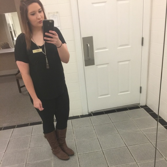 Profile Picture of Erica Dowell (@ericadowell) on Poshmark