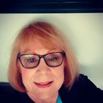 Profile Picture of Karen Elliott (@karenelliott70) on Instagram