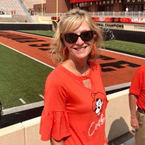 Profile Picture of Heather blakemore Keith (@ostate4) on Poshmark