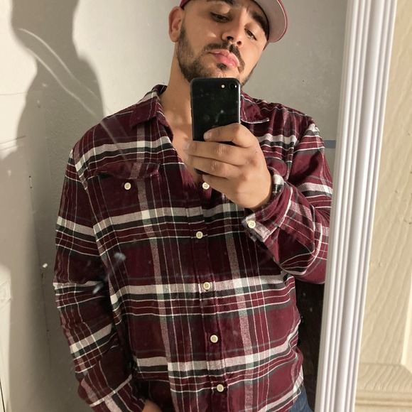 Profile Picture of Erick Hidalgo madrid (@erickhidalgo729) on Poshmark