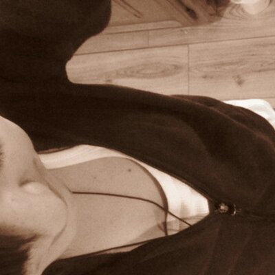 Profile Picture of Krystina Mcreavy (@tinolovesboys) on Twitter