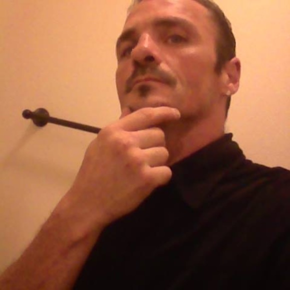 Profile Picture of Chad Schuler (@chad_schuler) on Poshmark