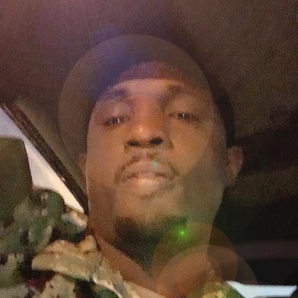 Profile Picture of Chaz Williams (@kyonoyoto) on Poshmark