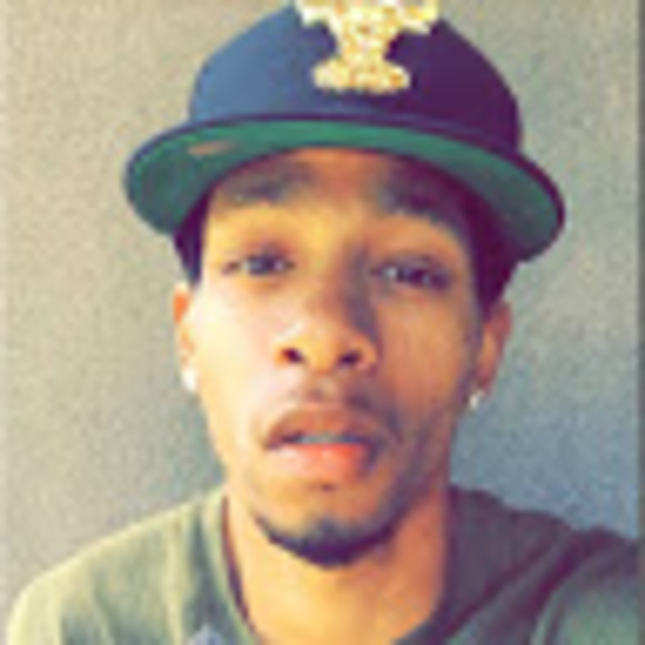 Profile Picture of Jeremy Turner (@jeremyturner583) on Poshmark