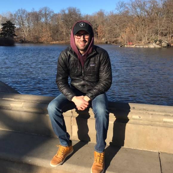 Profile Picture of Matthew Lozano (@matthewlozano43) on Poshmark