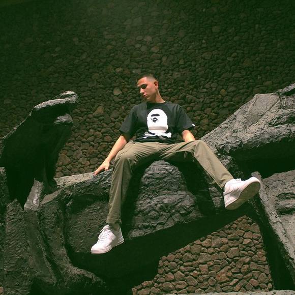 Profile Picture of Martin Martinez (@martinmartin856) on Poshmark