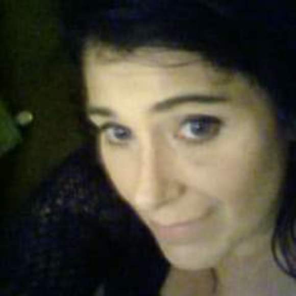 Stephany Dergarabedian - Poshmark Profile Picture of Stephany Dergarabedian (@sdergarabedian) on Poshmark