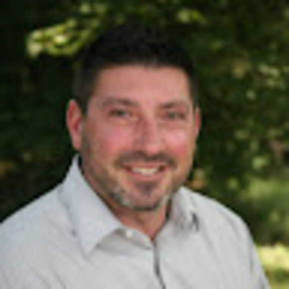 Profile Picture of Tony Burnside (@tonyburnside) on Poshmark