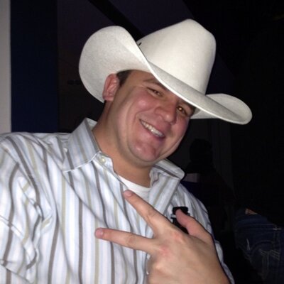 Profile Picture of Chris Bogle (@Brogle82) on Twitter