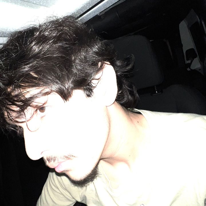 Profile Picture of matt (@matthewdcoll) on Tiktok