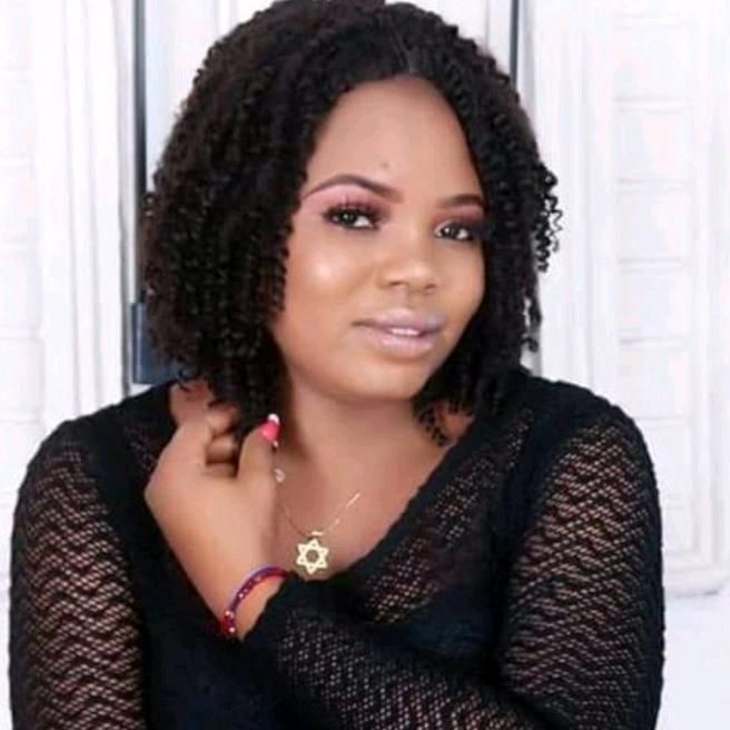 Profile Picture of CarolThompson (@avcp9188kgi) on Tiktok