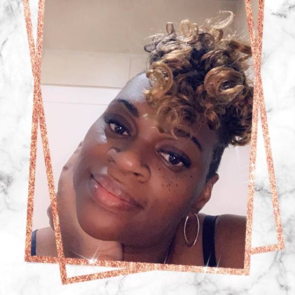 Profile Picture of Gloria Jones-pemberton (@glopem79) on Poshmark