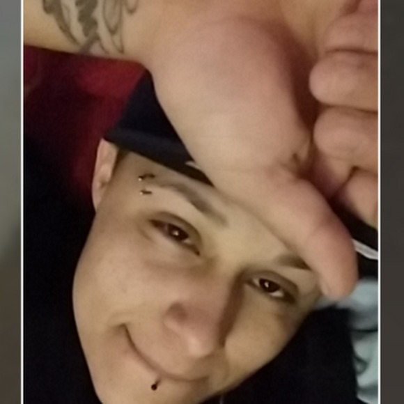 Profile Picture of Brainz Martinez (@brainz23) on Poshmark