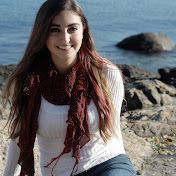 Profile Picture of Chloe Schwartz (@RomaRomama1) on Youtube