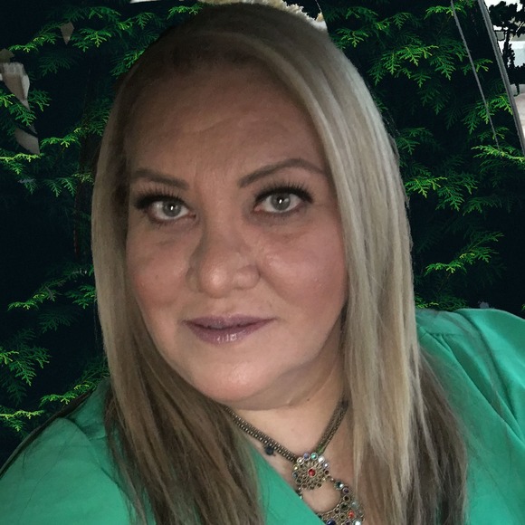 Profile Picture of Lillian Vasquez ortega (@tocalla) on Poshmark