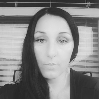 Profile Picture of Alice Łukovix (@alice_shives) on Twitter