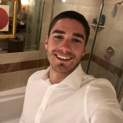 Profile Picture of Robert Moody (@robertgmoody) on Twitter