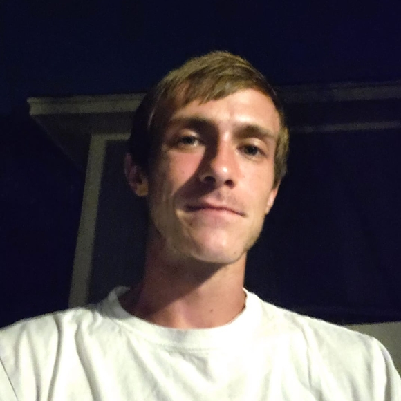 Profile Picture of Brandon Bowles (@bclydeb1994) on Poshmark