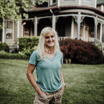 Profile Picture of Polly Pearson (@PollyPe10771838) on Twitter