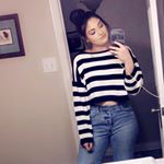 Profile Picture of Elizabeth Boblett (@elizabethboblett) on Instagram