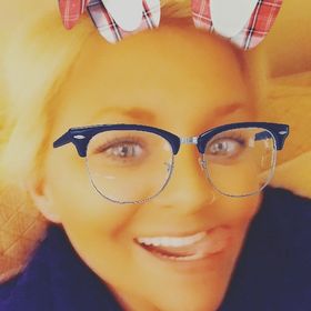 Profile Picture of ❤Stefanie❤☮ ❤Adams❤ (@Glamchild2013) on Pinterest