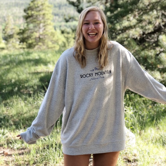 Profile Picture of Amanda Hansen (@amhansen358) on Poshmark