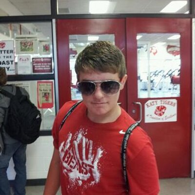 Profile Picture of Adam Robin (@adamrobin222) on Twitter