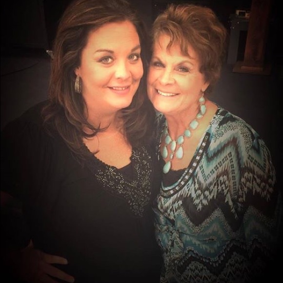 Profile Picture of Teresa Wirzfeld (@wirzfeld123) on Poshmark