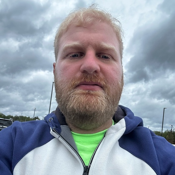 Profile Picture of Bryant Newell (@new_wears_well) on Poshmark