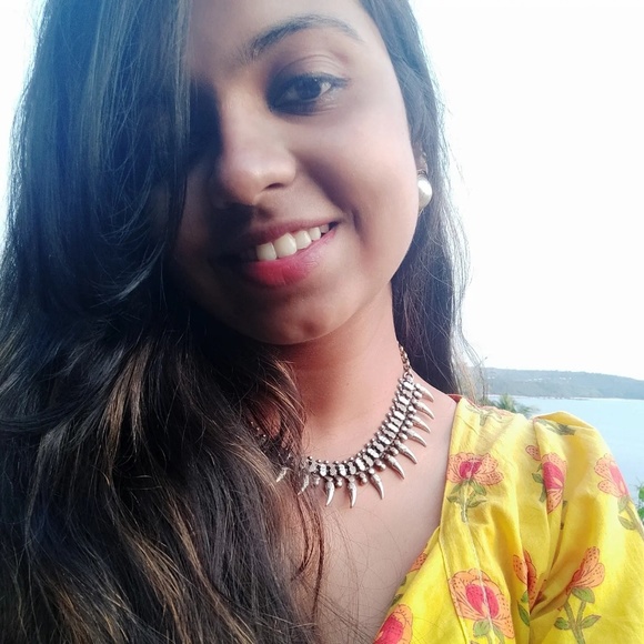Profile Picture of Anula Narasimhan (@anulanarasimhan) on Poshmark