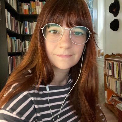 Profile Picture of Mandy Medley (@Videstellae) on Twitter