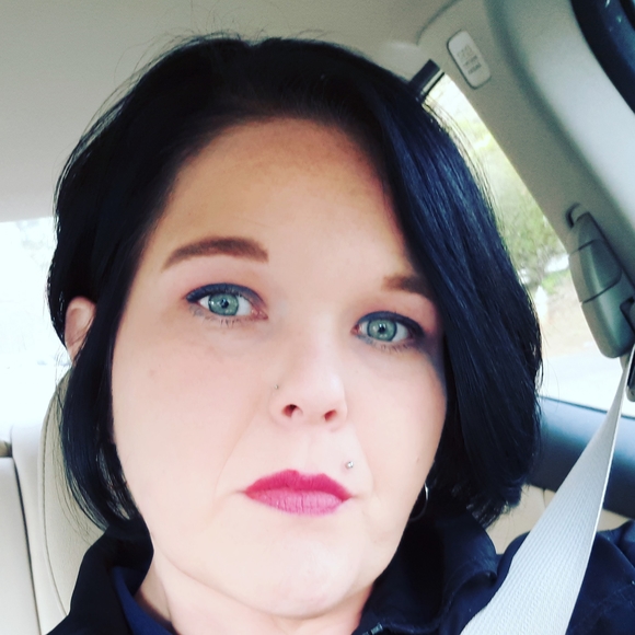 Profile Picture of Amanda Chaney (@amandachaney) on Poshmark