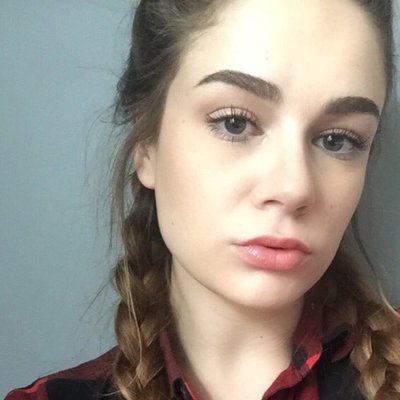 Profile Picture of Shay (@shaylin_simms) on Twitter