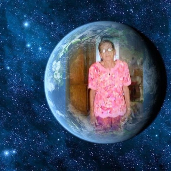 Profile Picture of Guillermo Tolentino (@torreswilly688) on Poshmark