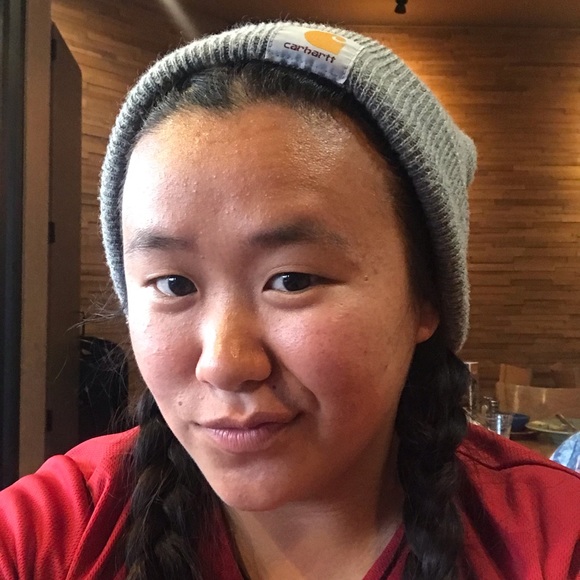 Profile Picture of Rachel Stapleton (@rstaple19) on Poshmark