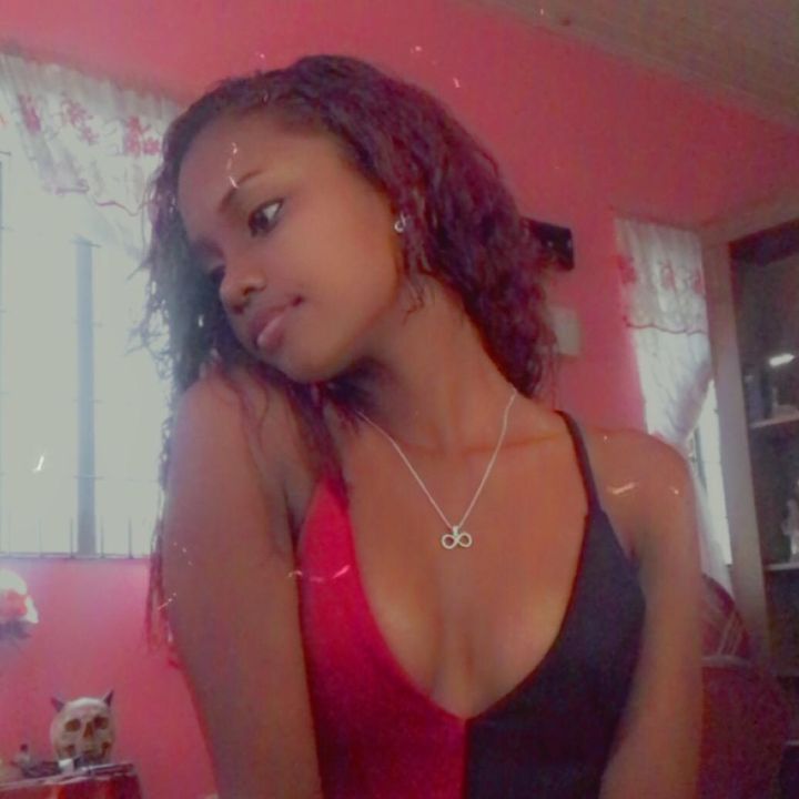 Profile Picture of Jasmine Callender (@@goldengirl_592) on Tiktok