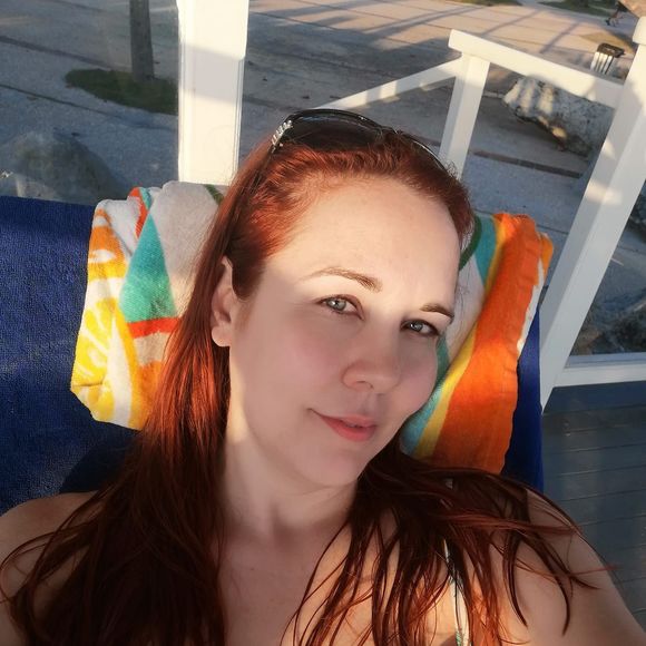 Profile Picture of Louise Robichaud (@louiserobichaud) on Poshmark