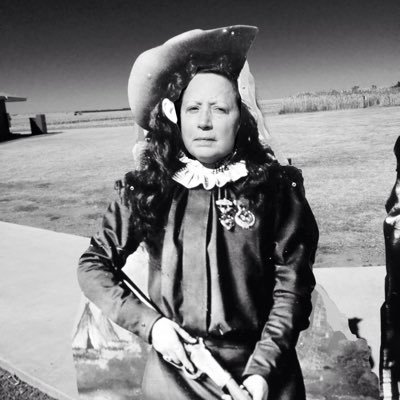 Profile Picture of Stacie Lamb (@stacieglamb) on Twitter