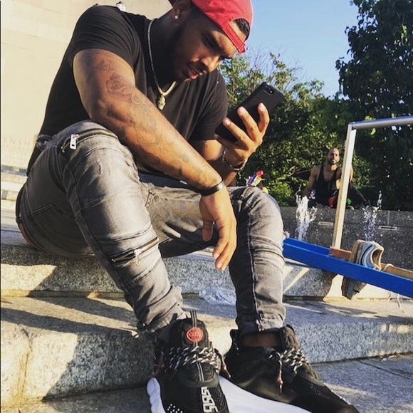 Profile Picture of Deandre Thomas (@tdeandre05) on Poshmark